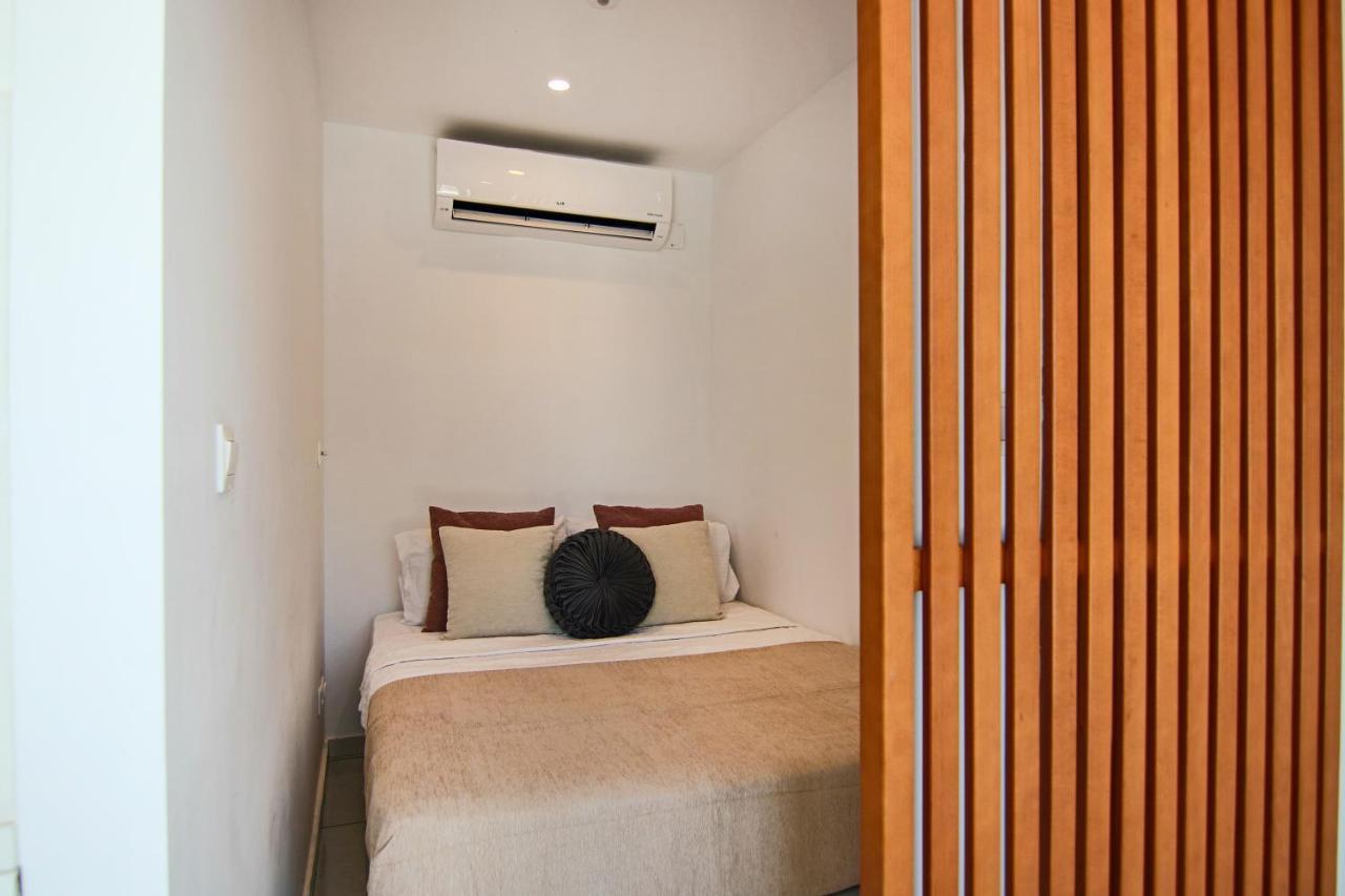 Phaedrus Living - Seaside Luxury Flat Harbour 108 Paphos Exterior foto